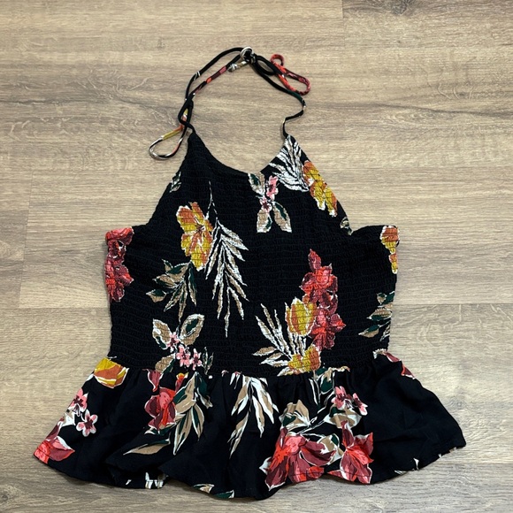 Patrons of Peace Tops - Patrons of Prace Floral Halter Crop Top - Size Large